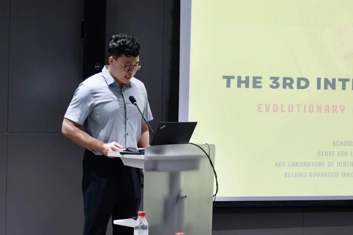 致力于推动“为人工智能服务的科学”(