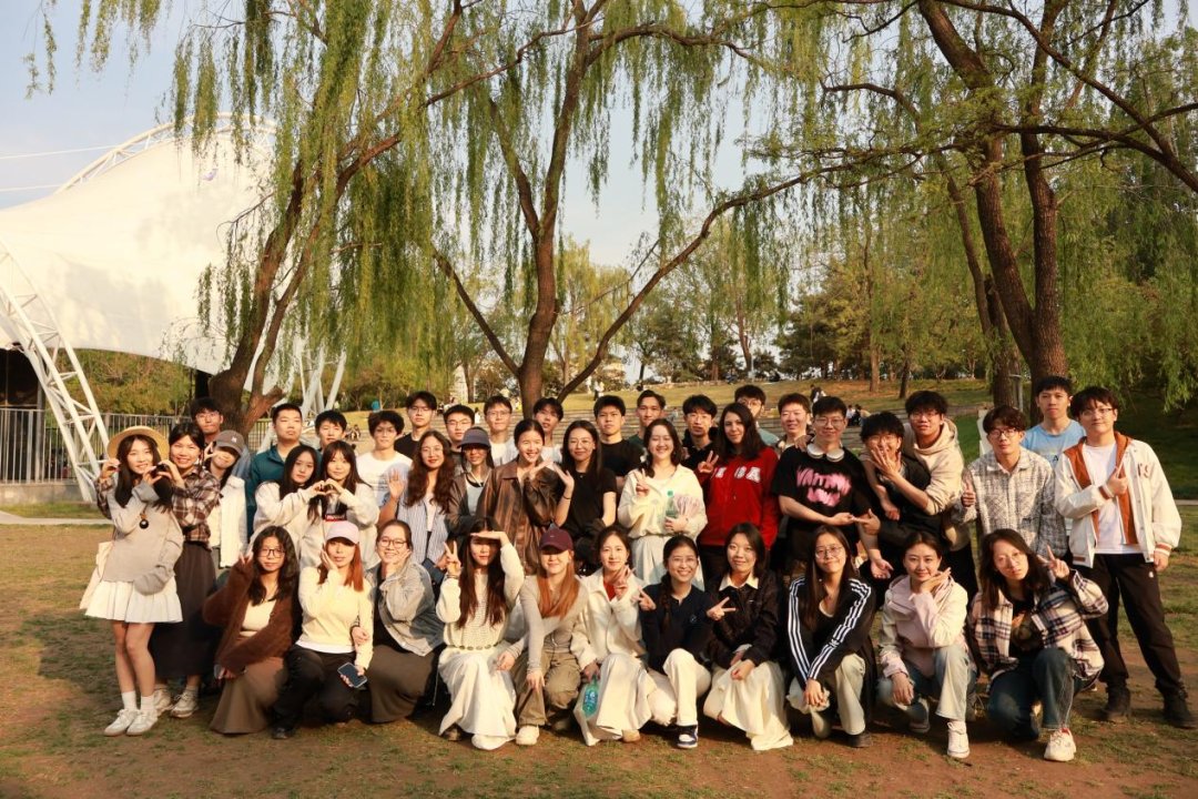 AI学子践初心 | 劲爆娱乐网页版携
