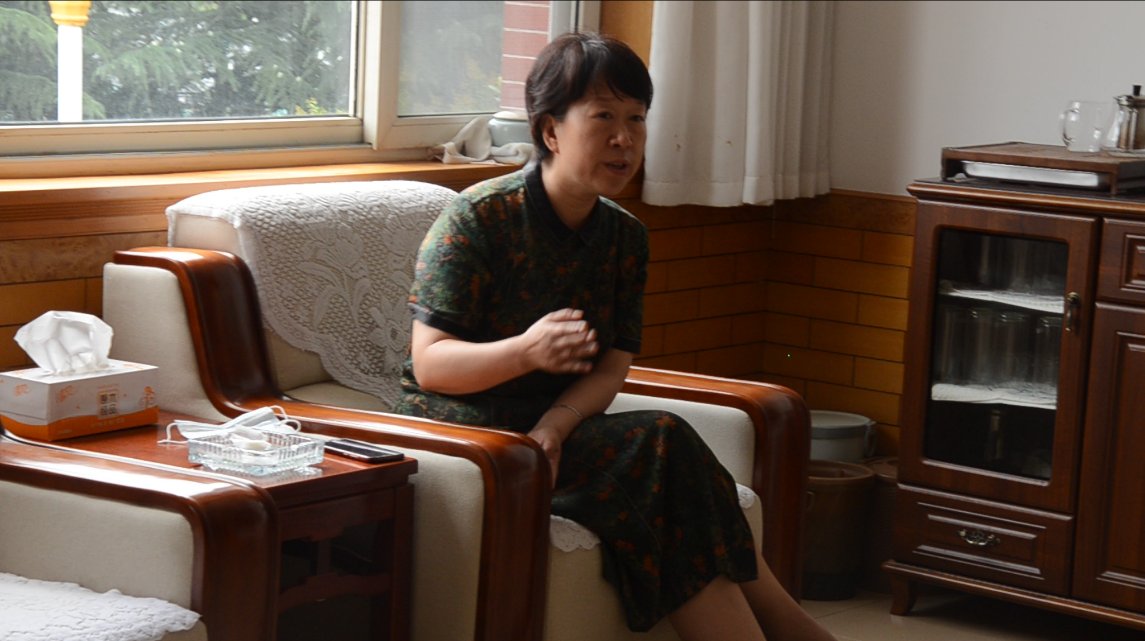 并通过一届一届的传承