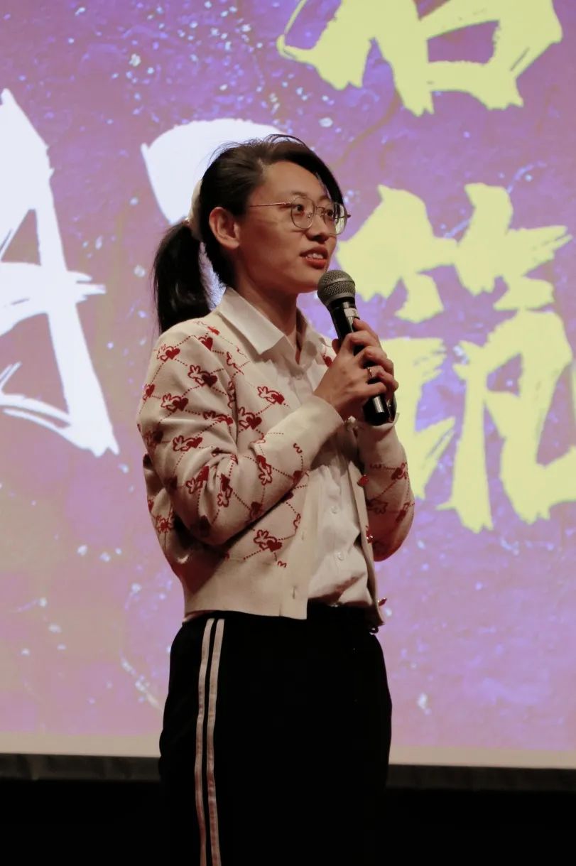 欢歌笑语庆元旦