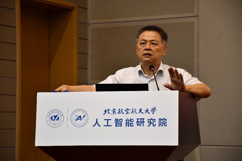 介绍了从发现现实问题