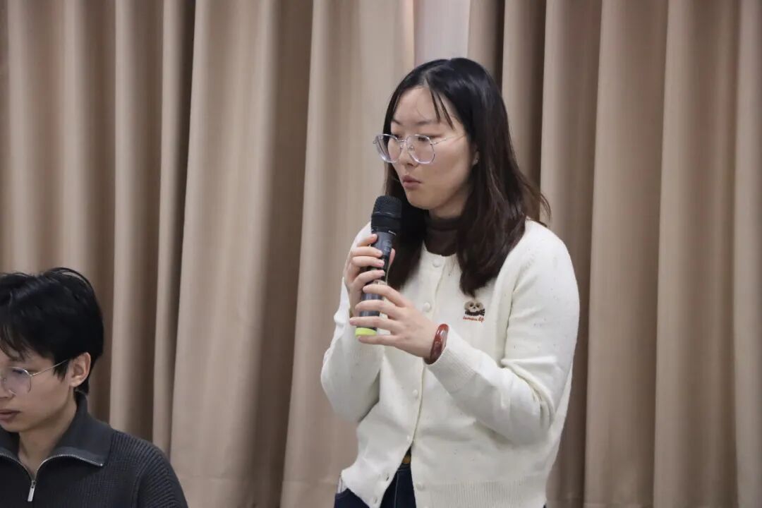 同时配合生动的案例演示