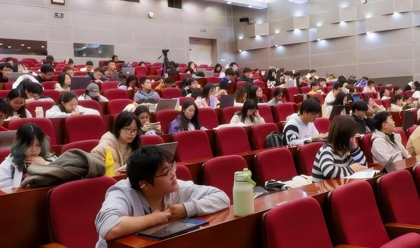 以及产业应用中面临的挑战