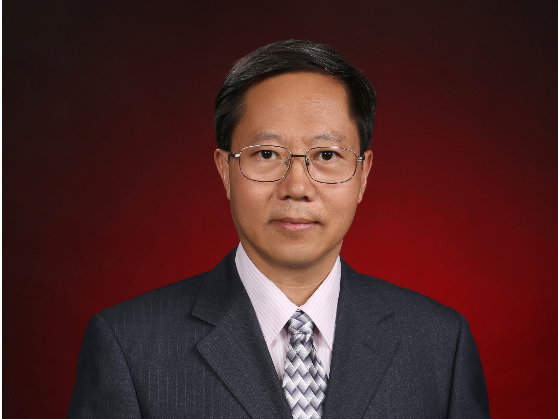 潜心教书育人为导向