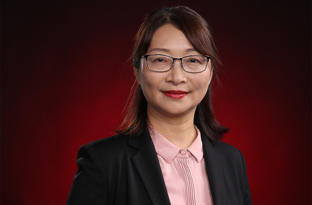 年平均授课96学时