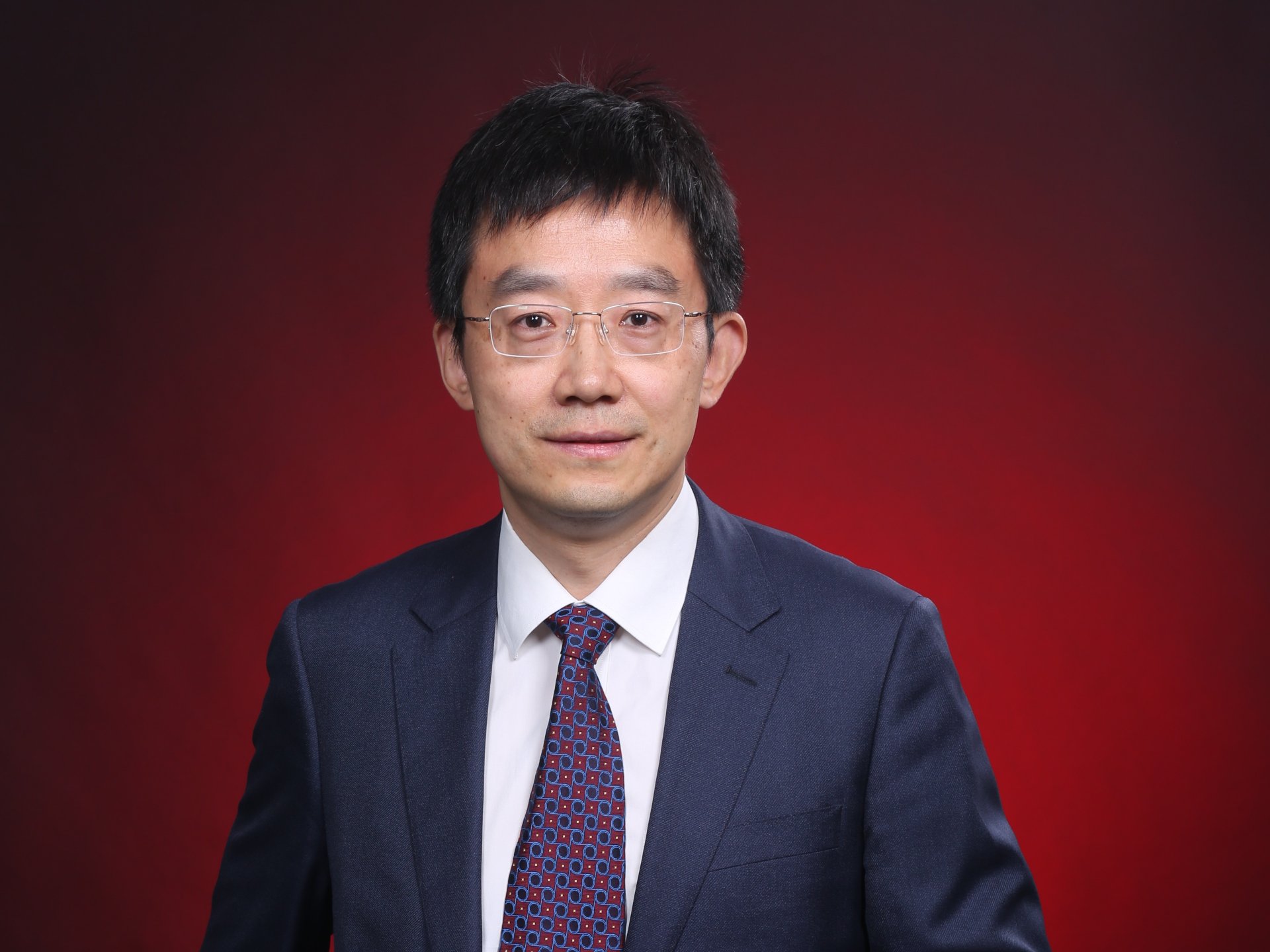 累计讲授《材料力学》
