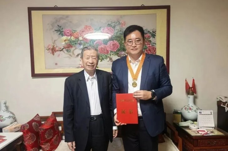 北航新闻网5月4日电(航宣)为表彰先
