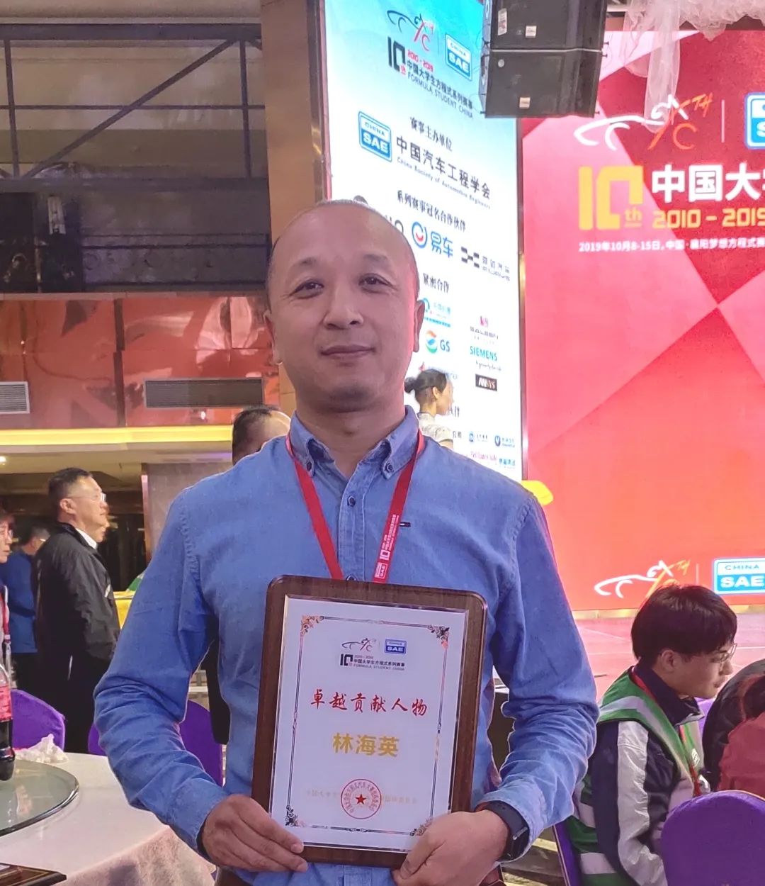 成为劲爆娱乐客户端网页版优惠活动首批