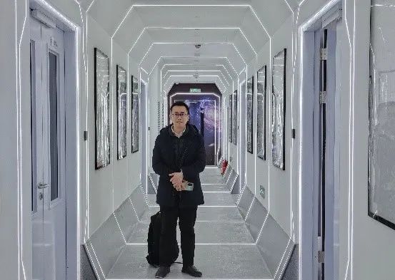 可谓是既“传统”又“前卫”