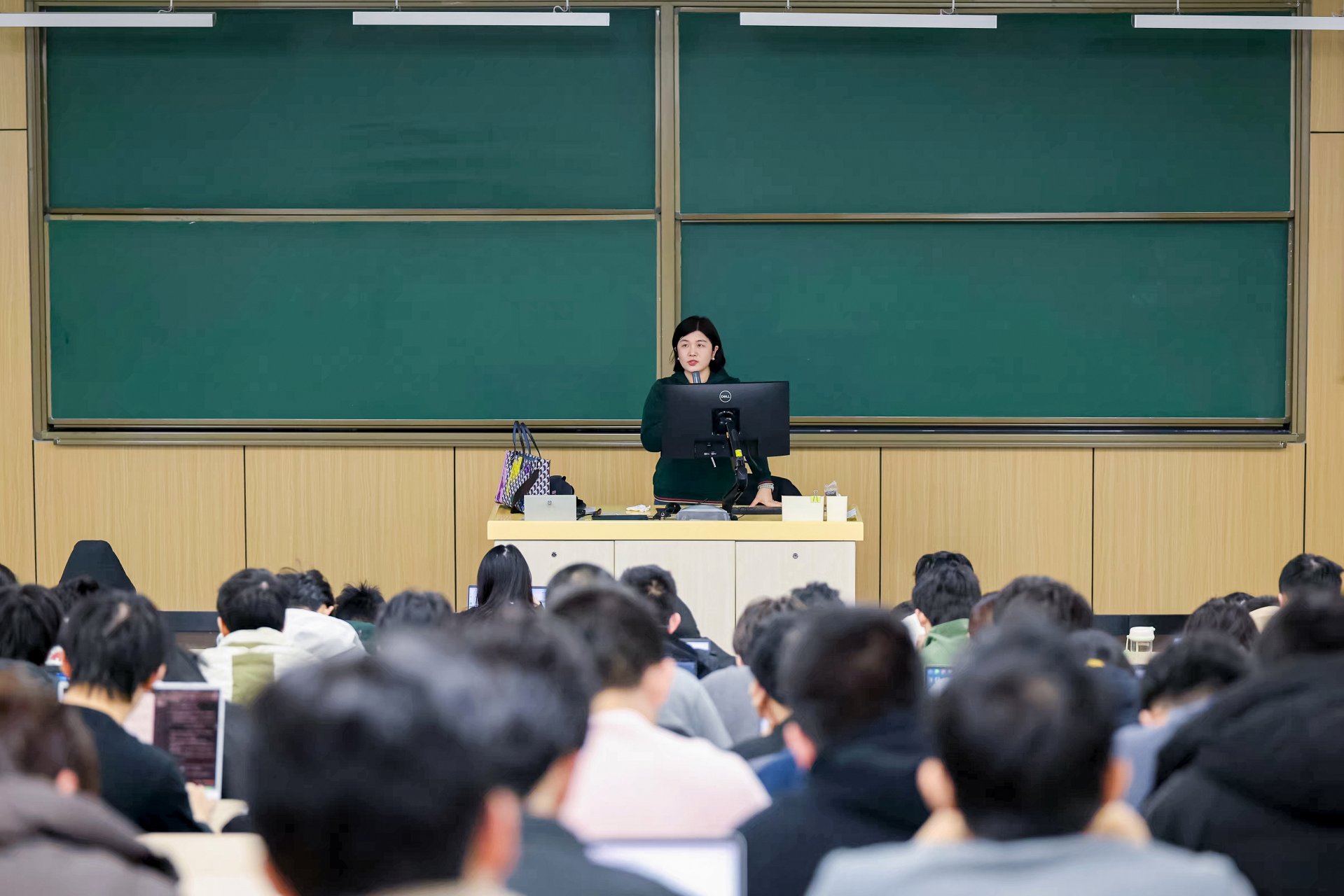 新学期的北航校园