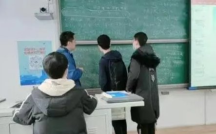 他深耕非线性问题研究