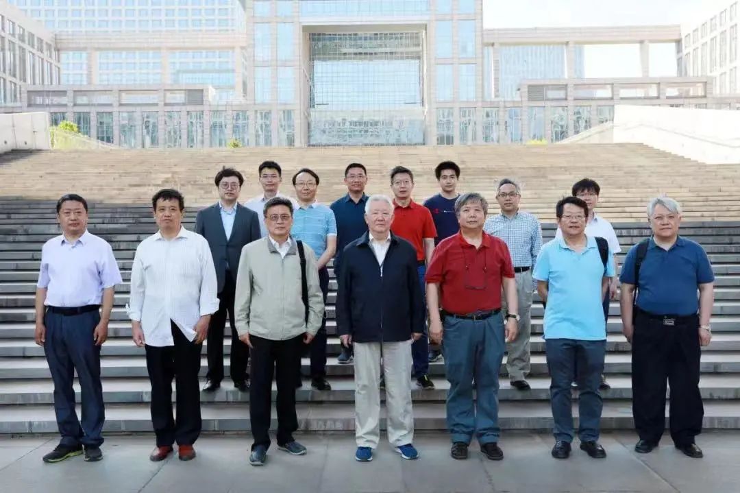 在北航第38个教师节表彰大会上